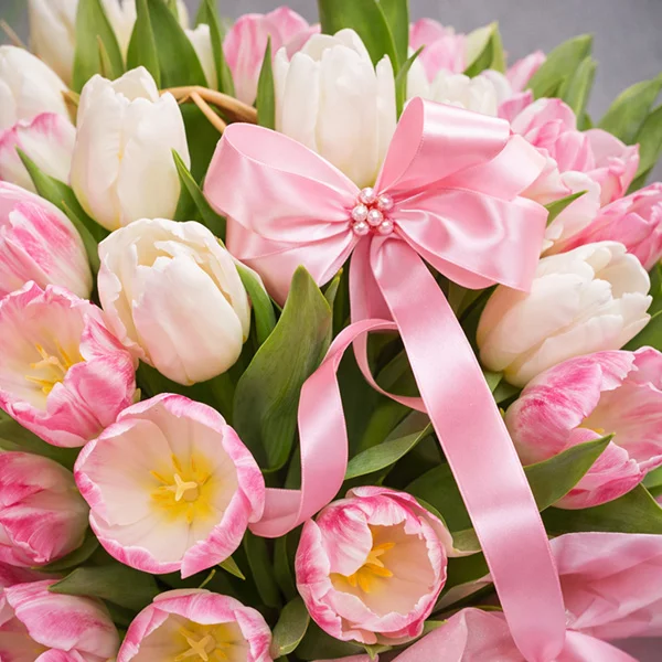 Моя королева - корзина из тюльпанов